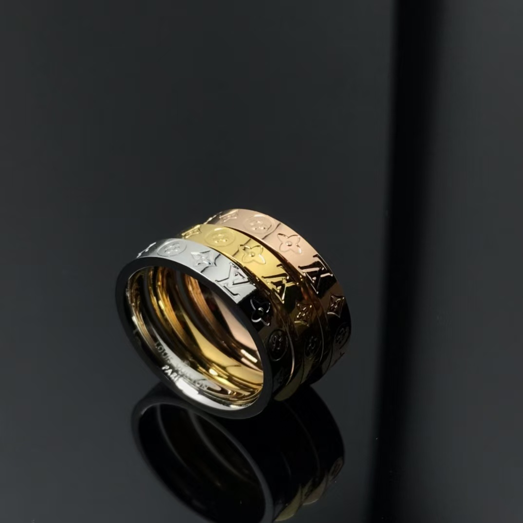 Louis Vuitton Pattern Debossed Ring - Best Replica Jewelry™