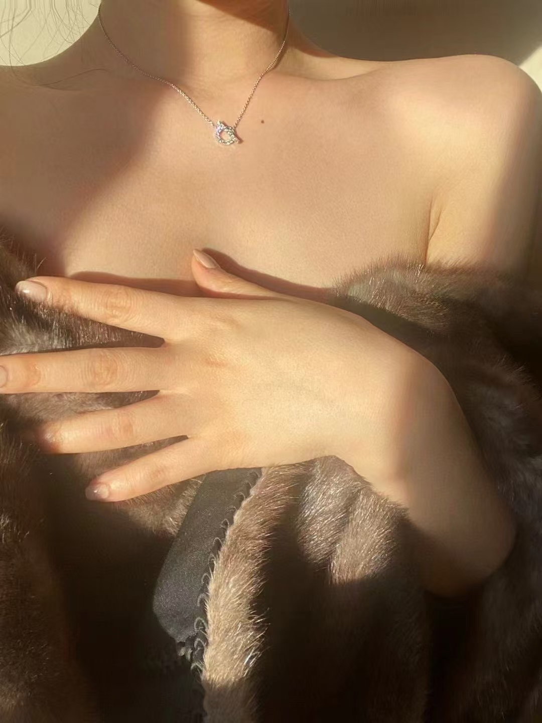 Hermes Q Pendant Necklace - Best Replica Jewelry™