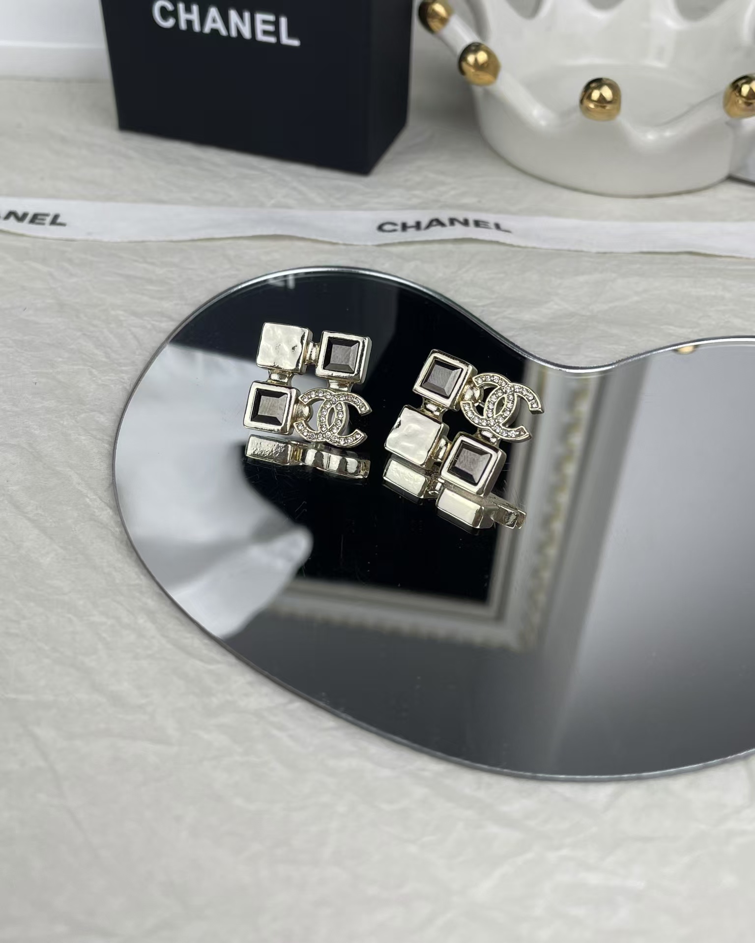 Chanel Square Rhinestone Earrings - Best Replica Jewelry™