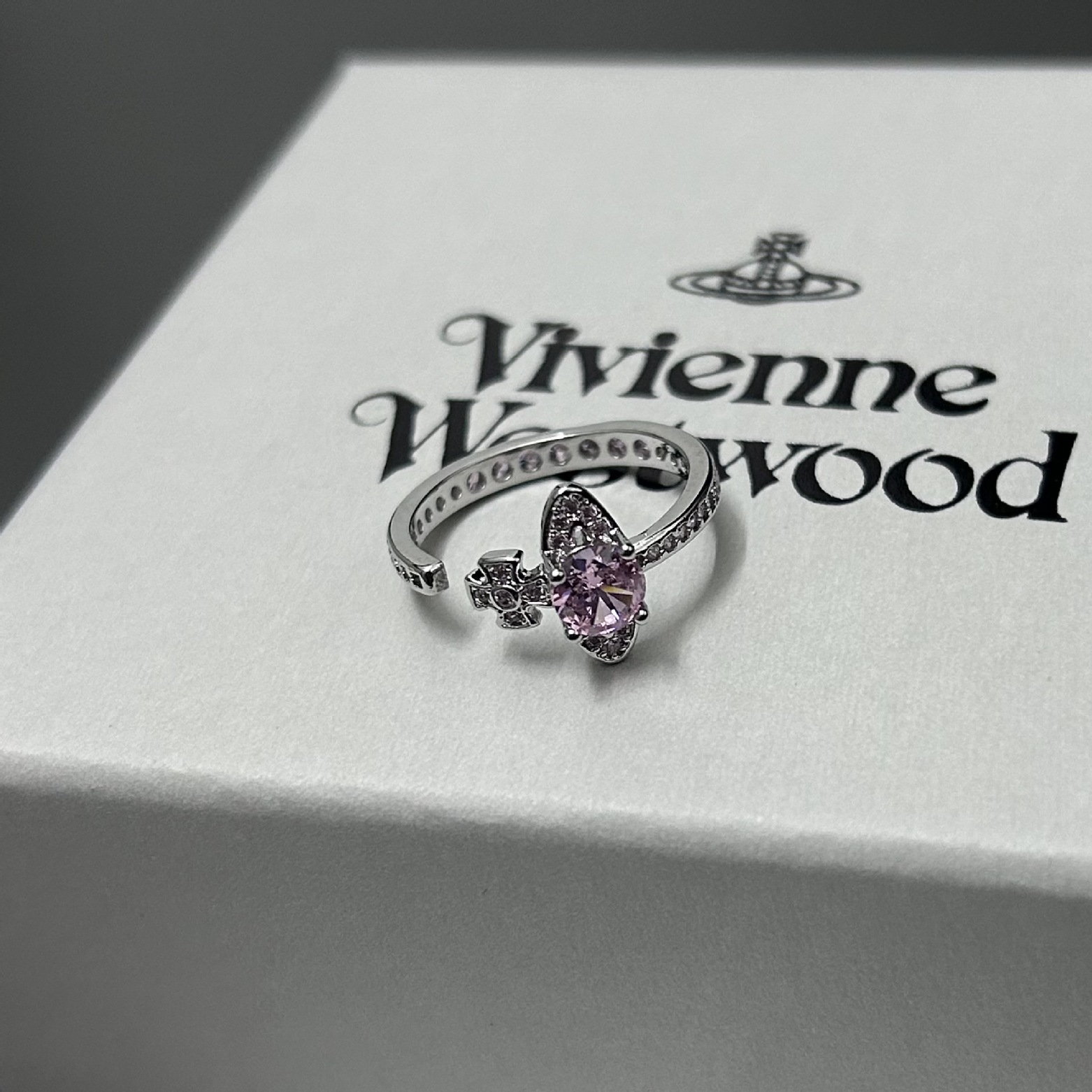 Vivienne Westwood Adjustable Pink Purple Blue Daimond Ring - Best Replica Jewelry™