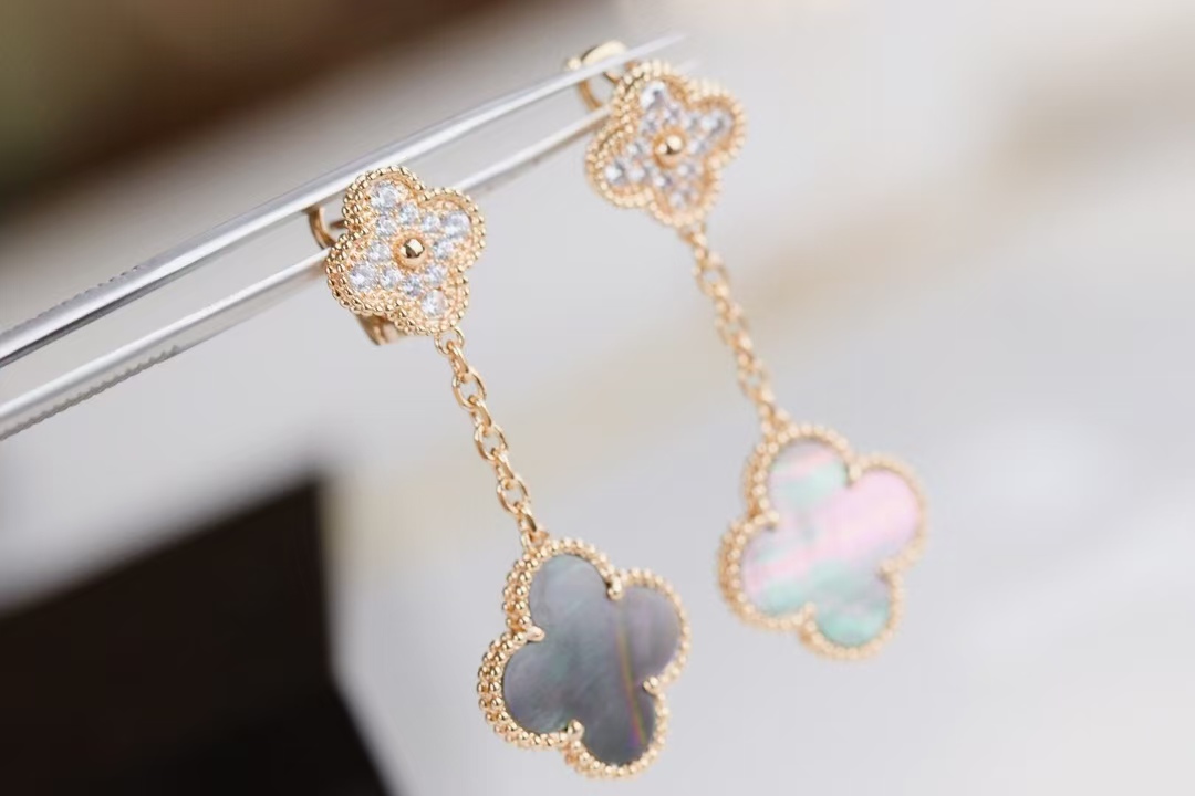 VCA Grey Mother of Pearl Magic Alhambra Earrings 2 Motifs - Best Replica Jewelry™