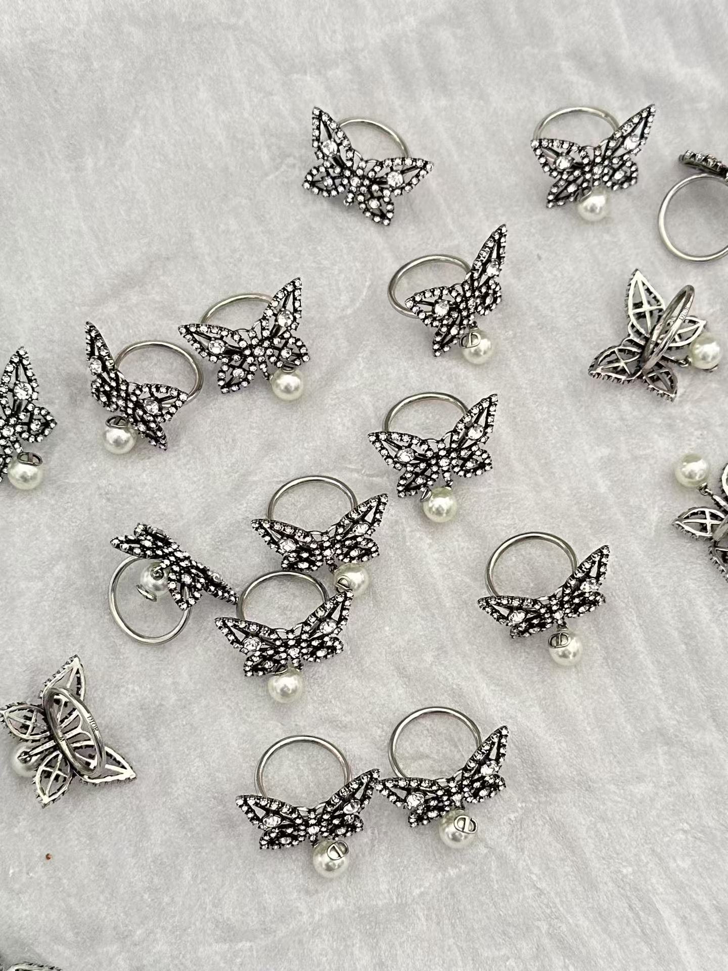 Dior Butterfly Pearl Dangle Ring - Best Replica Jewelry™