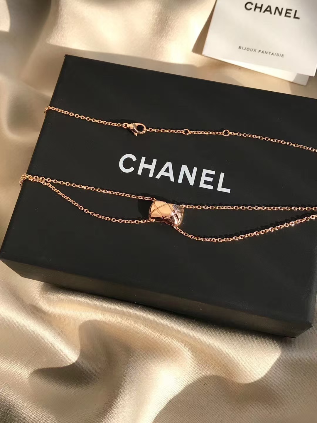 Chanel Coco Crush Rose Gold Necklace - Best Replica Jewelry™