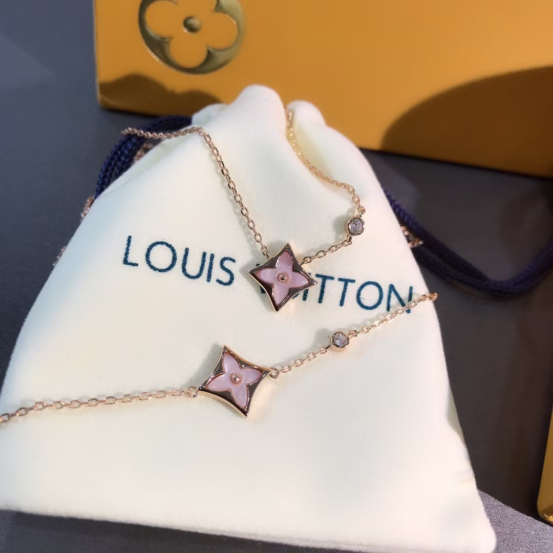 Louis Vuitton Color Blossom Star Bracelet - Best Replica Jewelry™