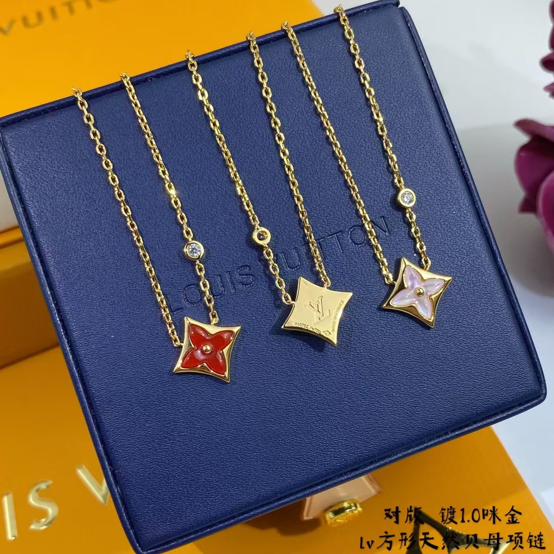 Louis Vuitton Color Blossom BB Star Pendant Necklaces - Best Replica Jewelry™