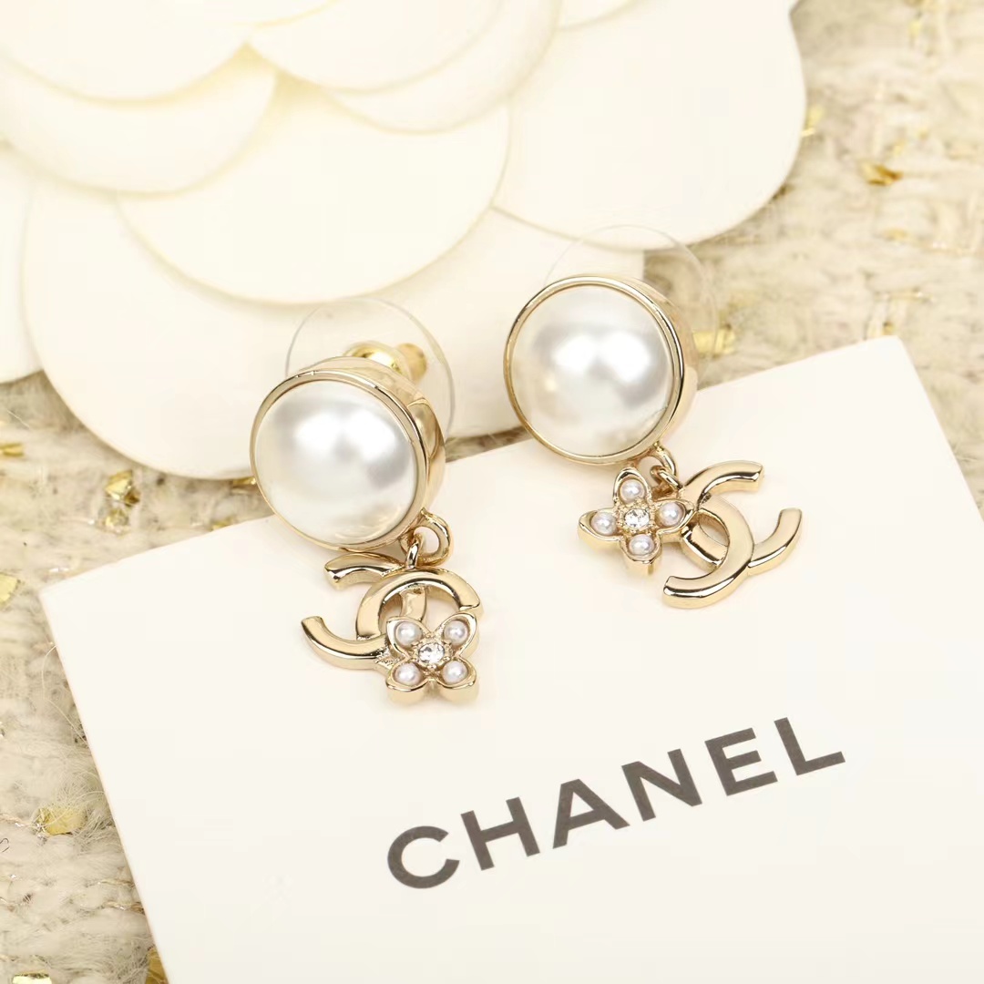 Chanel Pearl Stud Double C Dangle Earring - Best Replica Jewelry™