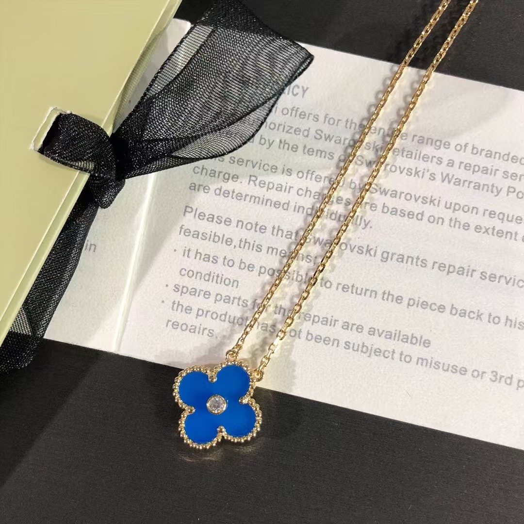 VCA Magic Alhambra Pendant Necklace - Best Replica Jewelry™