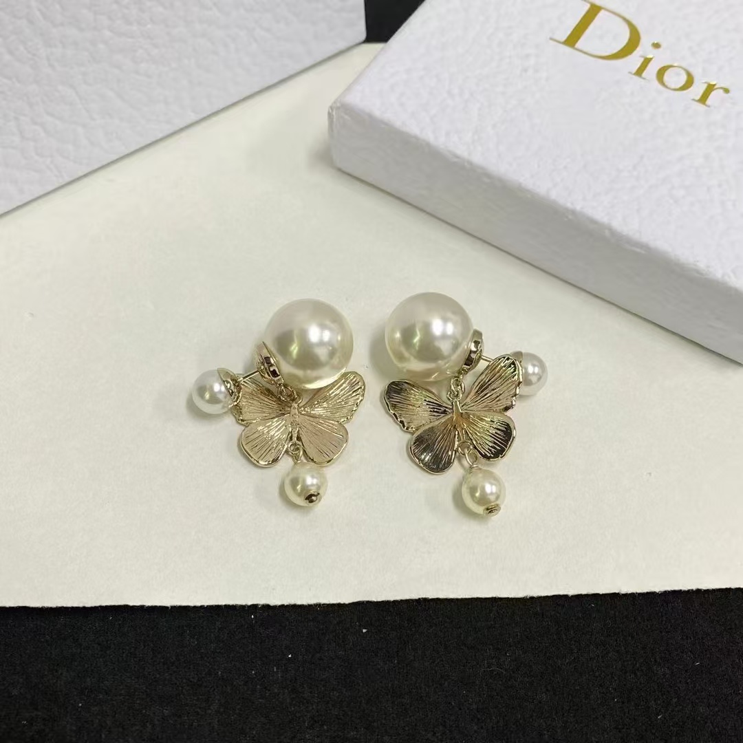 Dior Butterfly with Pearl Earrings - Best Replica Jewelry™