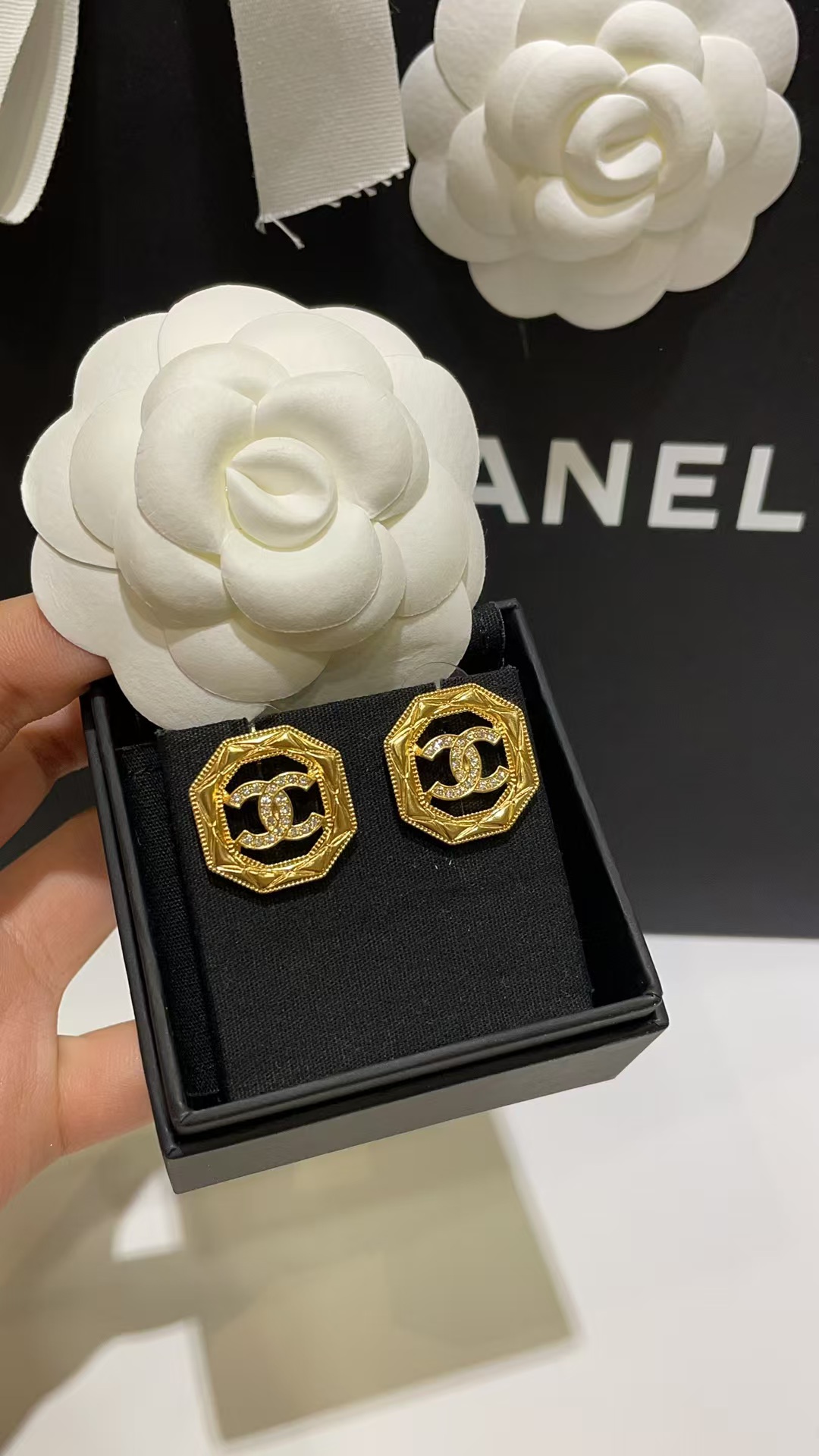 Chanel Geometric Octagon Stud Earrings - Best Replica Jewelry™