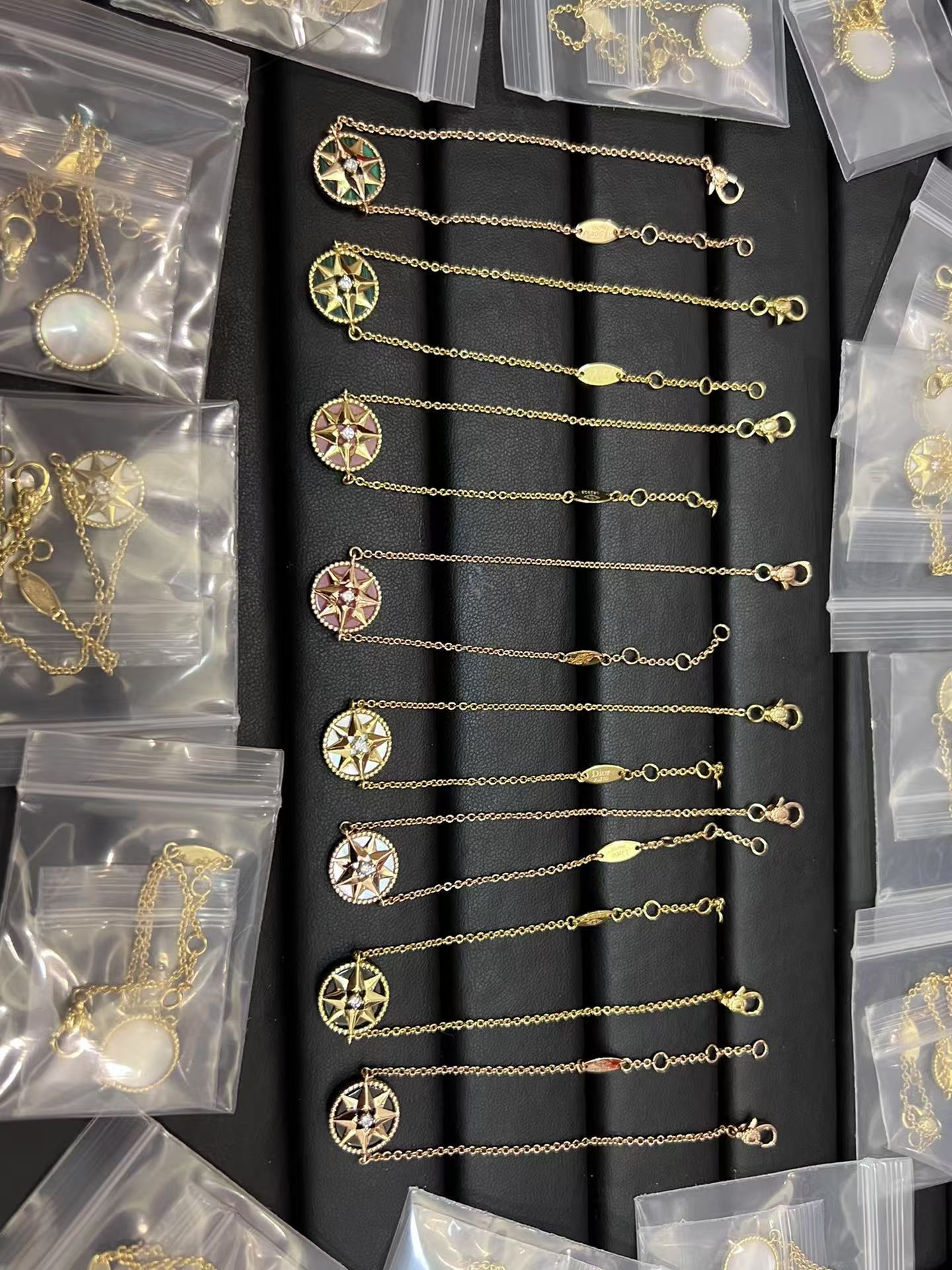 Dior Single Rose Des Vents Bracelet - Best Replica Jewelry™