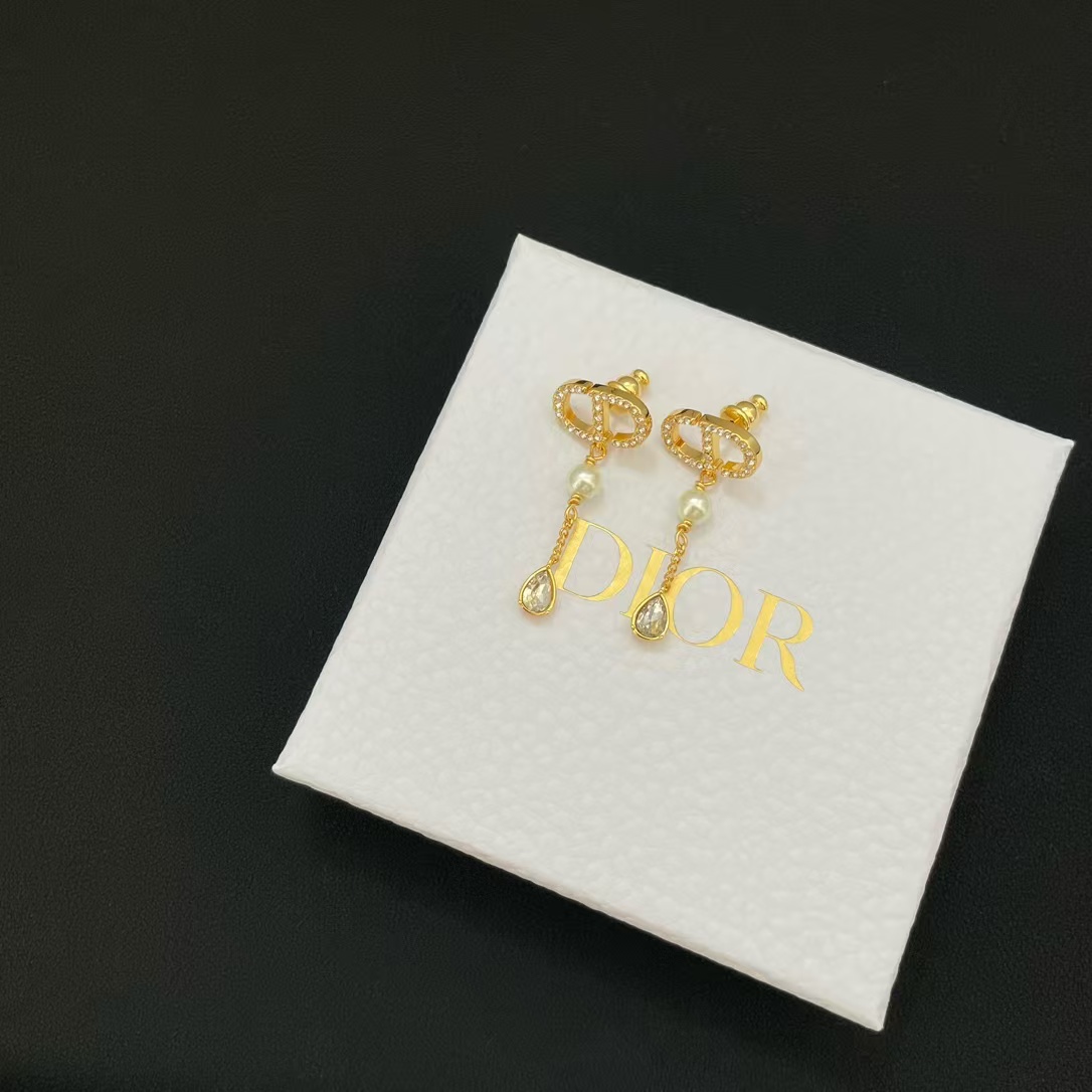 Dior CD Teardrop Pearl Earrings - Best Replica Jewelry™