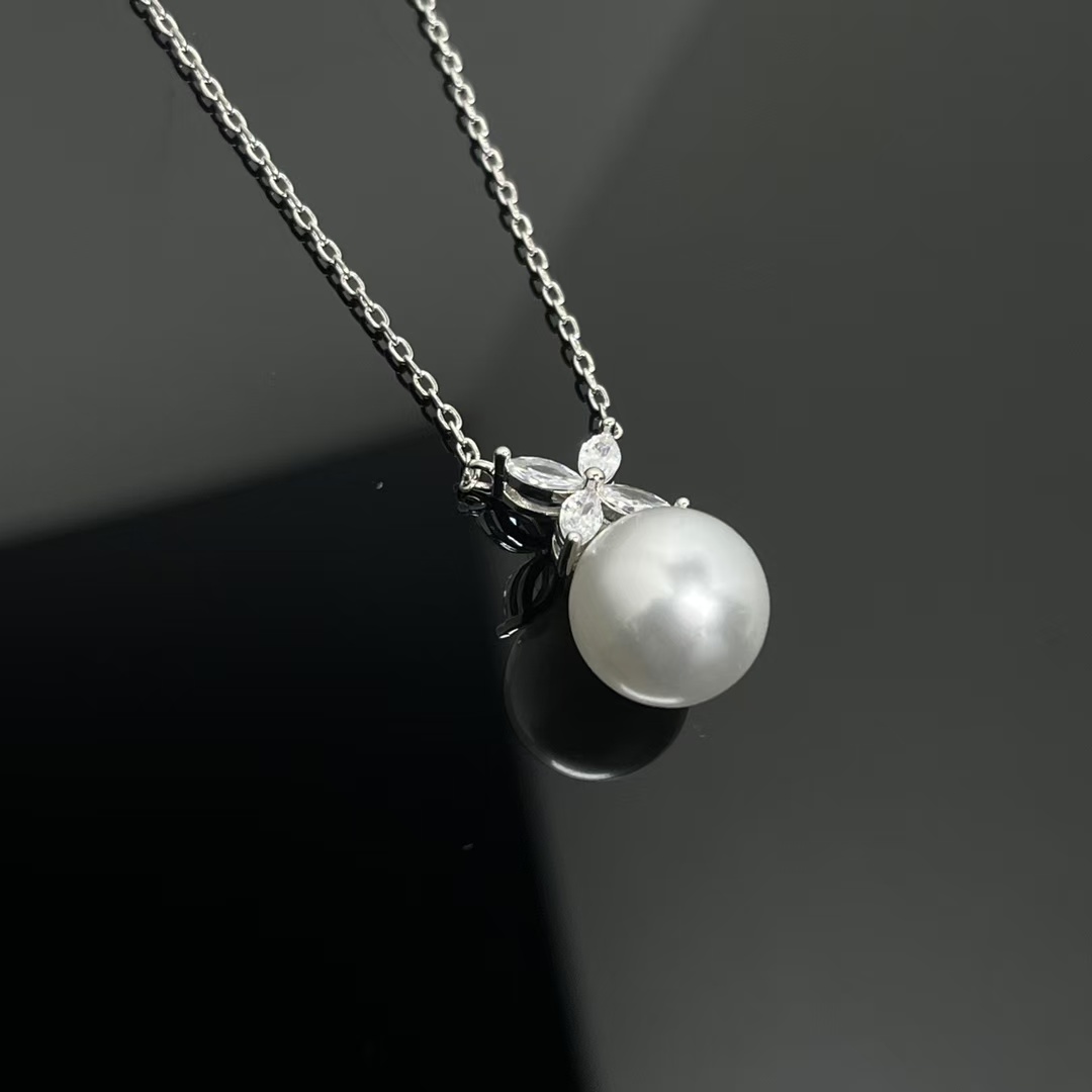 Tiffany Victoria Pearl and Diamond Pendant Necklace - Best Replica Jewelry™