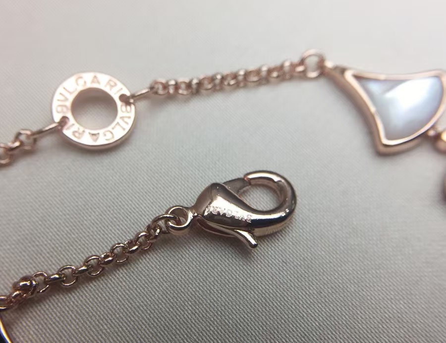Bvlgari Divas’ Dream Bracelet - Best Replica Jewelry™