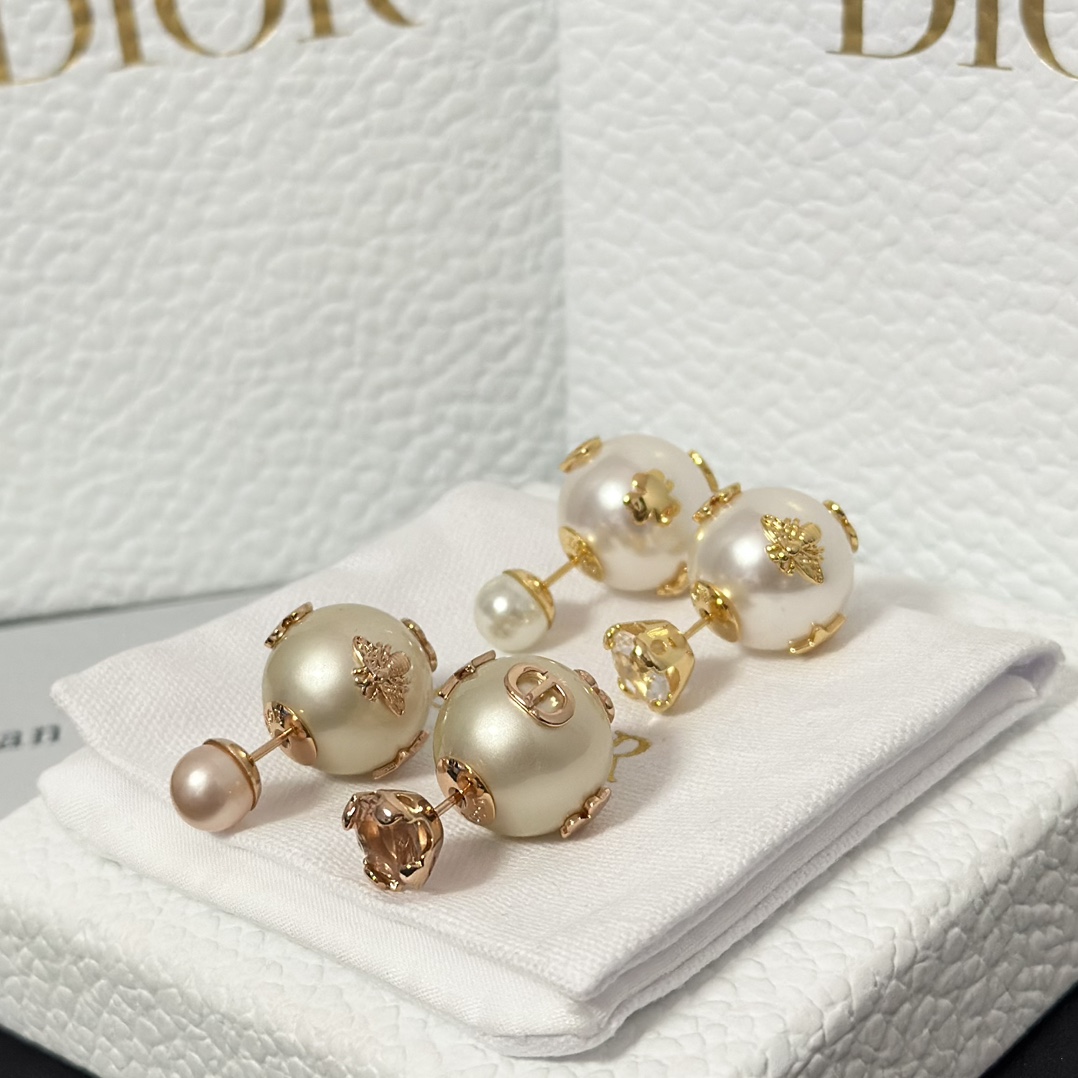 Dior New Two Pearls Stud Earrings - Best Replica Jewelry™