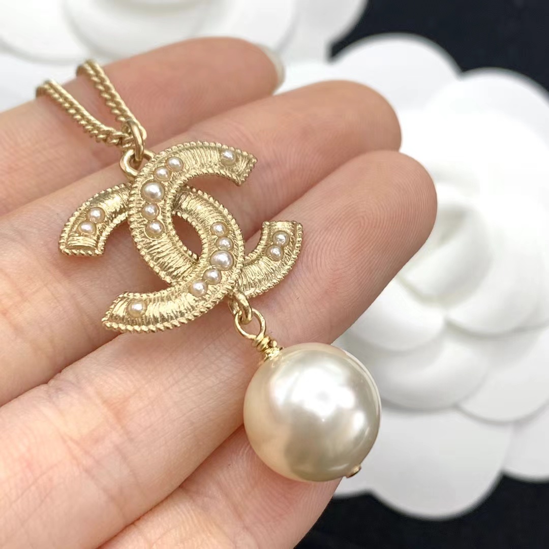 Chanel Sweater Double C Pearl Dangle Necklace - Best Replica Jewelry™