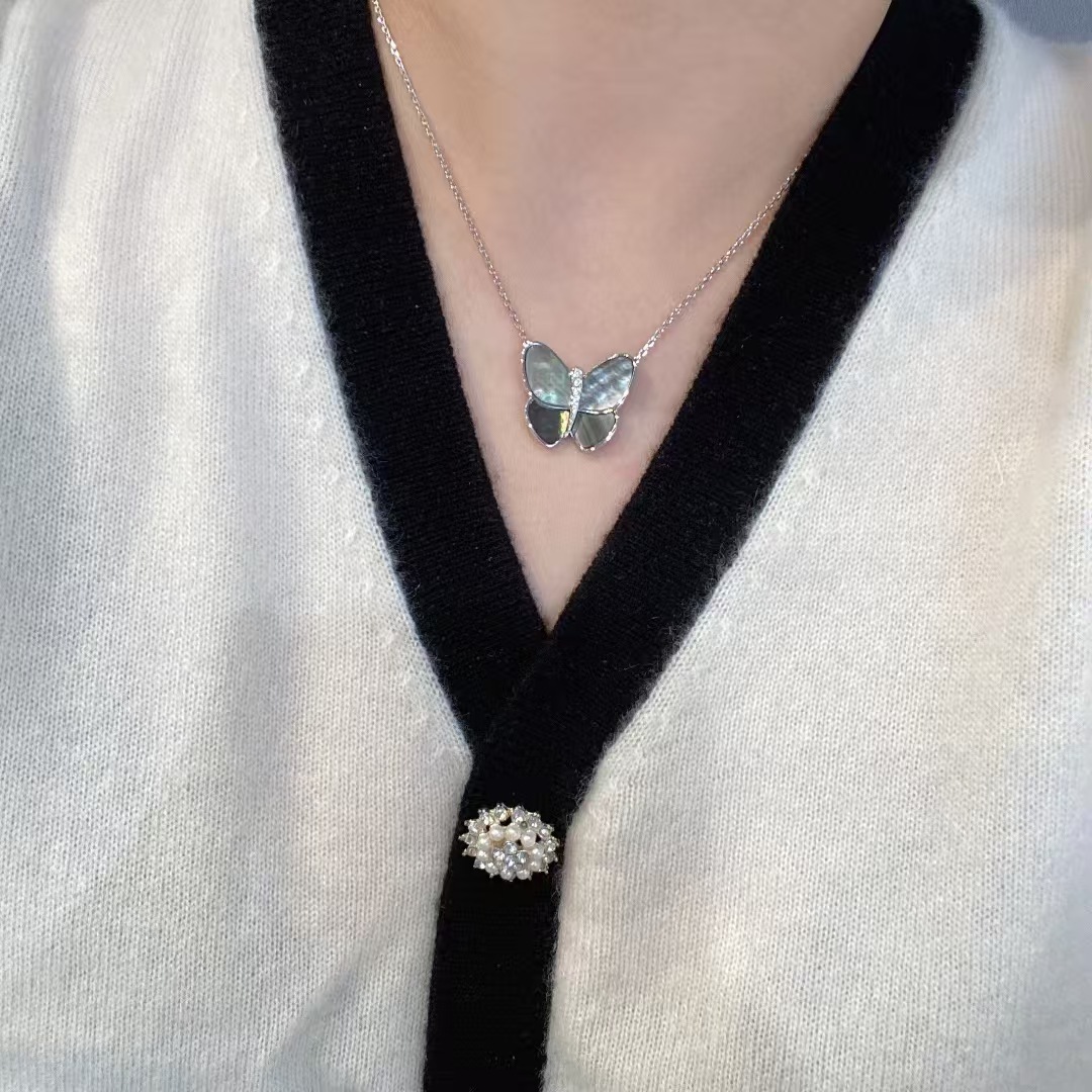 VCA Butterfly Pendant Necklace - Best Replica Jewelry™