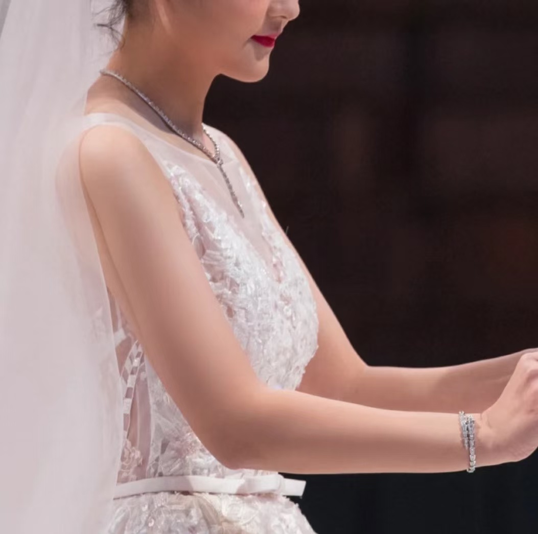 Bvlgari Serpenti Viper Necklace - Full Diamond - Best Replica Jewelry™