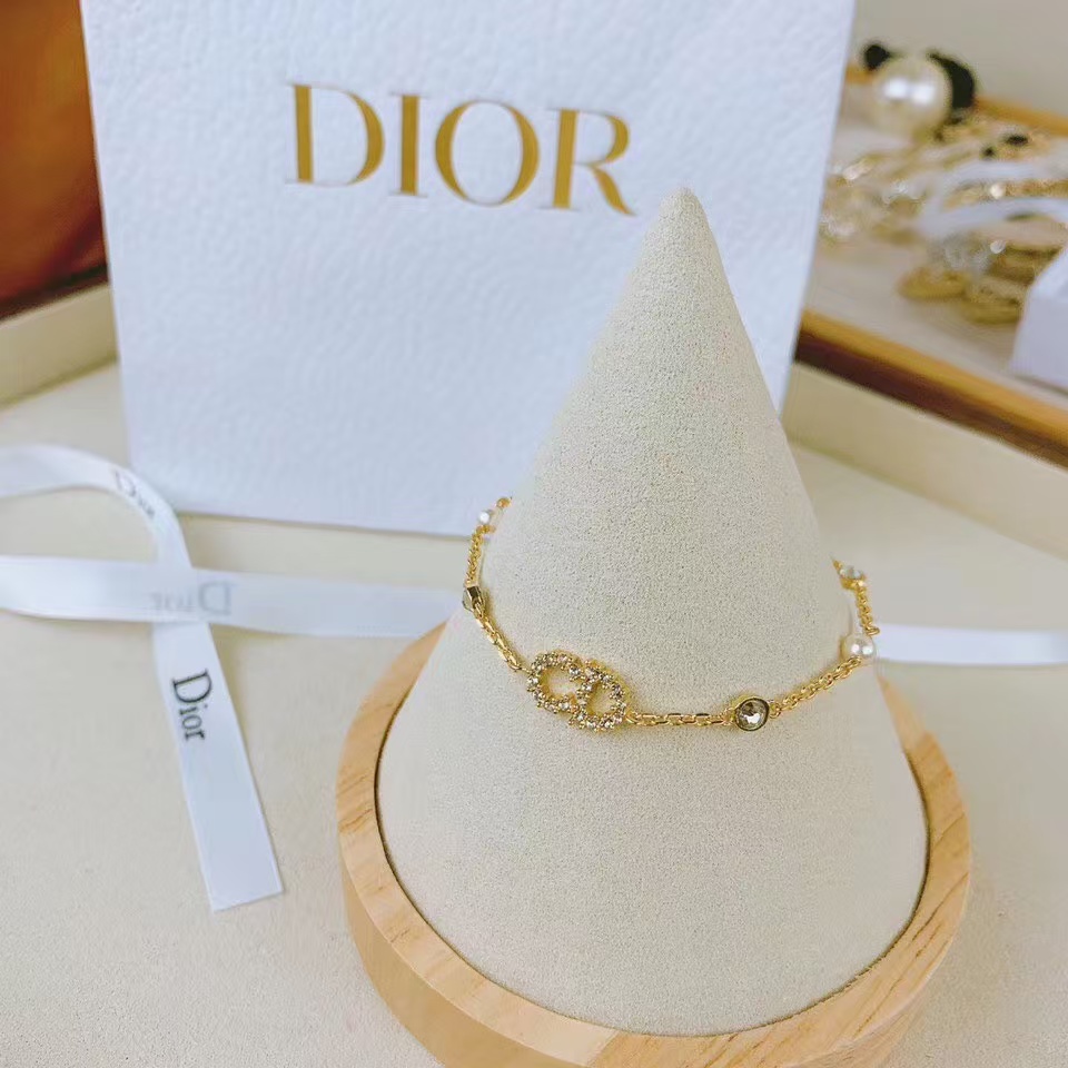 Dior CD Diamond Bracelet - Best Replica Jewelry™
