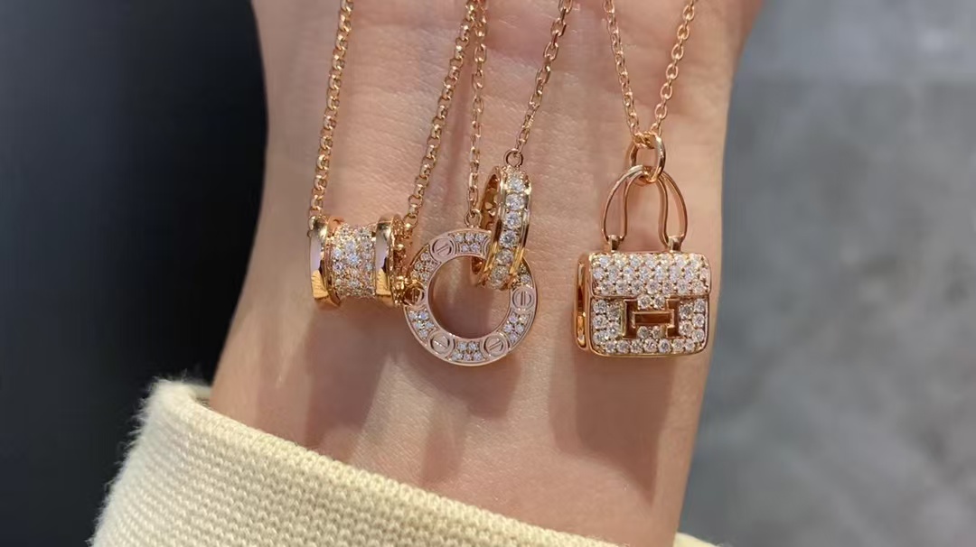 Cartier Hot Sale Necklaces - Best Replica Jewelry™