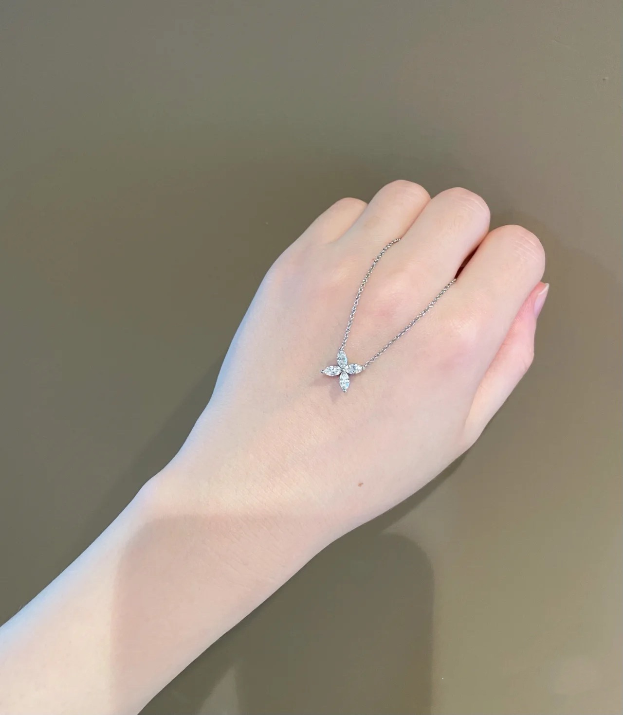 Tiffany Victoria Pendant Necklace - Best Replica Jewelry™