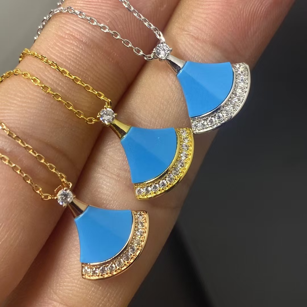 Bvlgari Divas' Dream Necklace - Best Replica Jewelry™