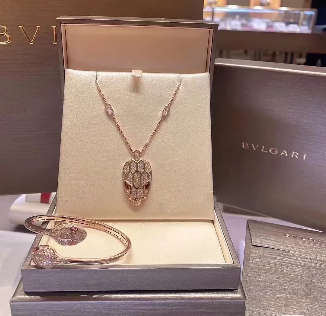 Bvlgari Serpenti Seduttori Necklace - Best Replica Jewelry™