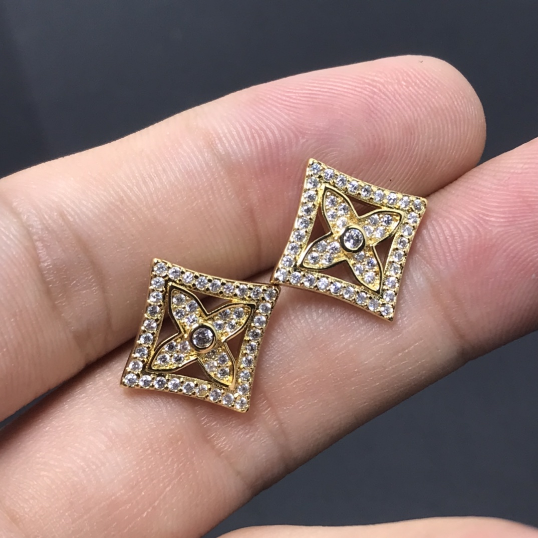 Louis Vuitton Full Diamond Paved Blossom Stud Earrings - Best Replica Jewelry™
