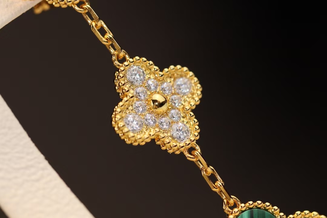 VCA Magic Alhambra Earrings 3 Motifs - Best Replica Jewelry™