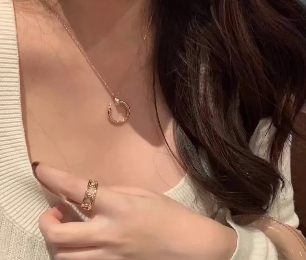 Cartier Juste un Clou Necklace - Best Replica Jewelry™