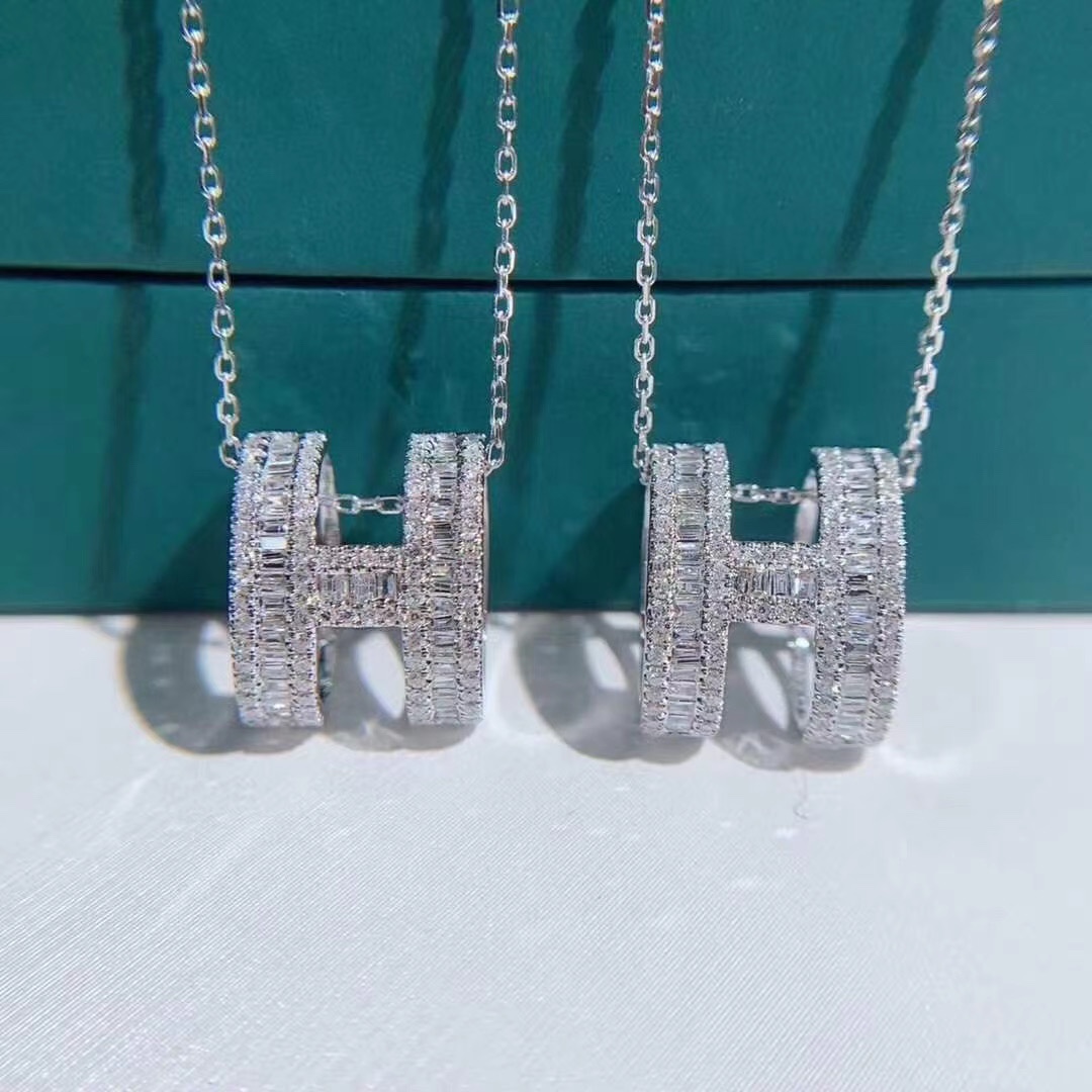 Hermes Diamond Paved H Pendant Necklace - Best Replica Jewelry™