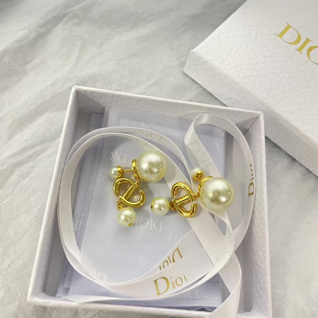 Dior Diamond CD Pearl Drop Earrings - Best Replica Jewelry™