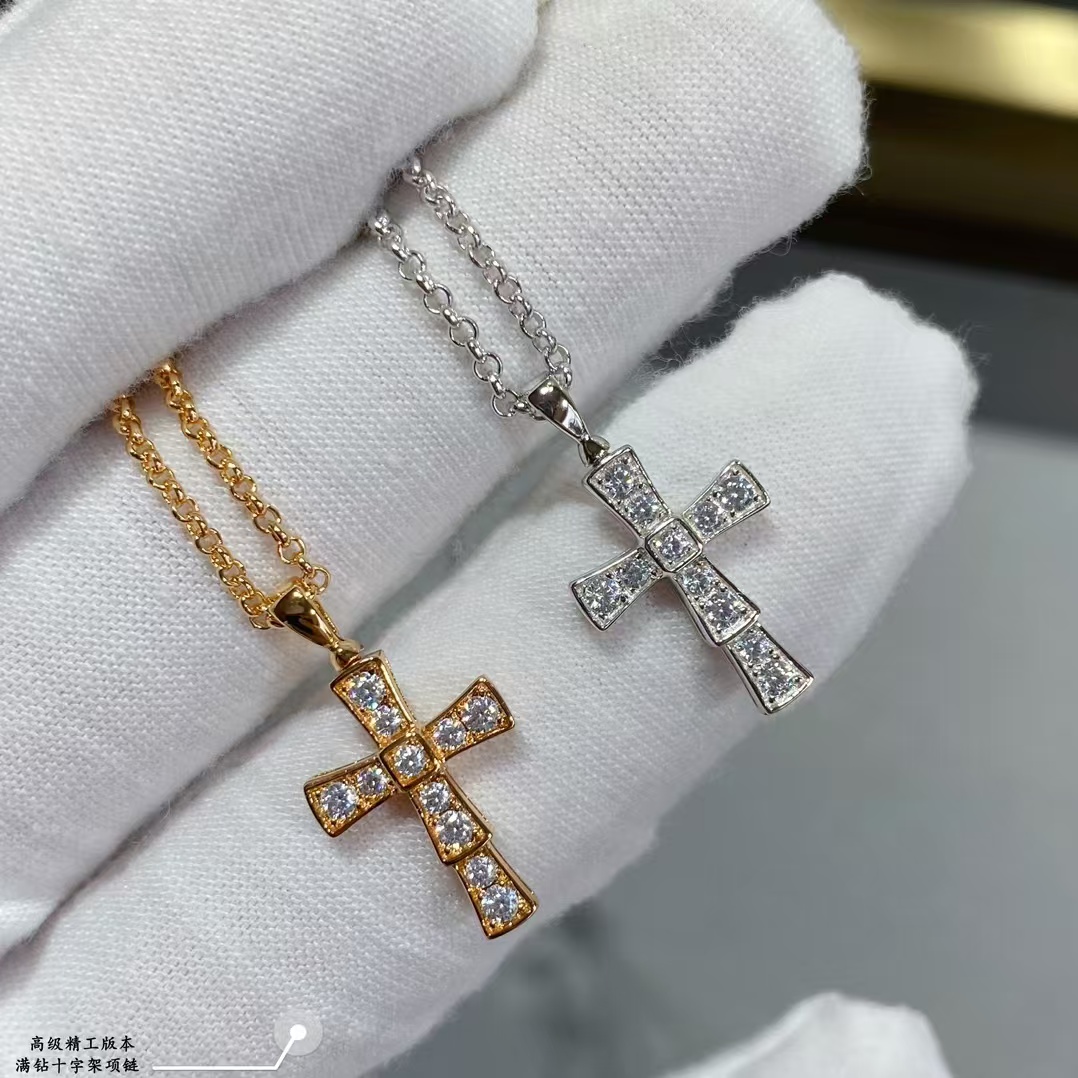 Bvlgari Cross Croce Pendant Necklace - Best Replica Jewelry™