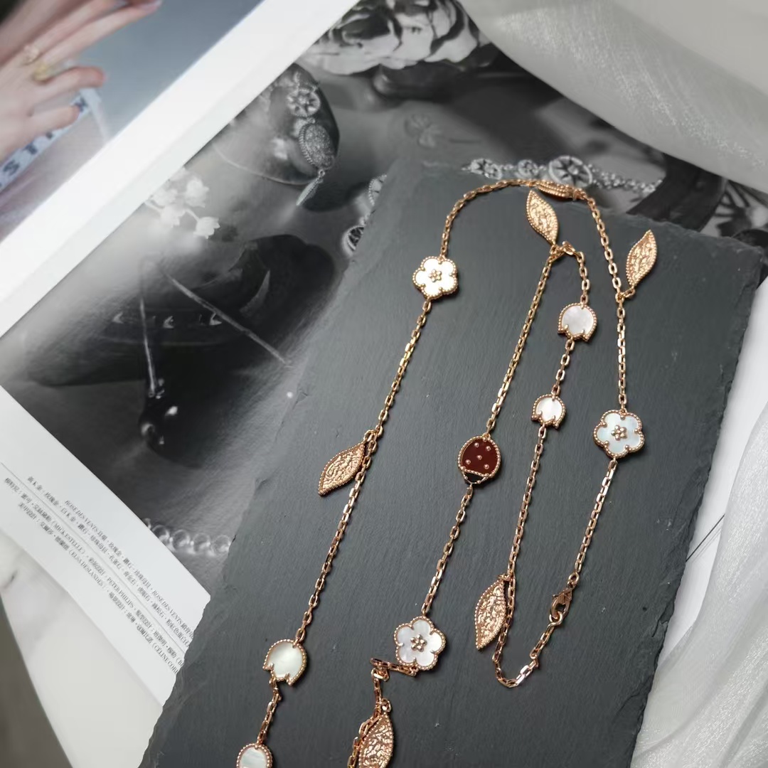 VCA Lucky Spring Long Necklace, 15 Motifs - Best Replica Jewelry™