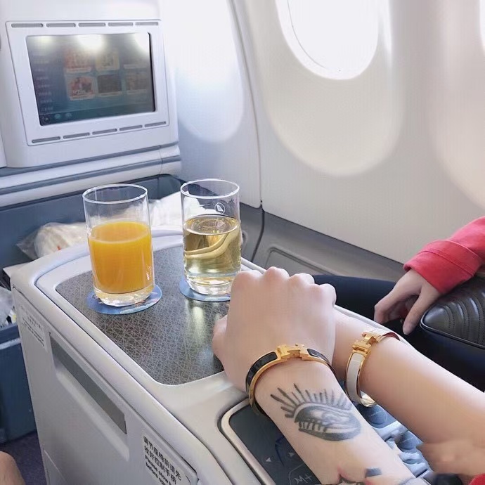 Hermes Wide H Enamel Bangle Bracelet - 21 Colors Available - Best Replica Jewelry™