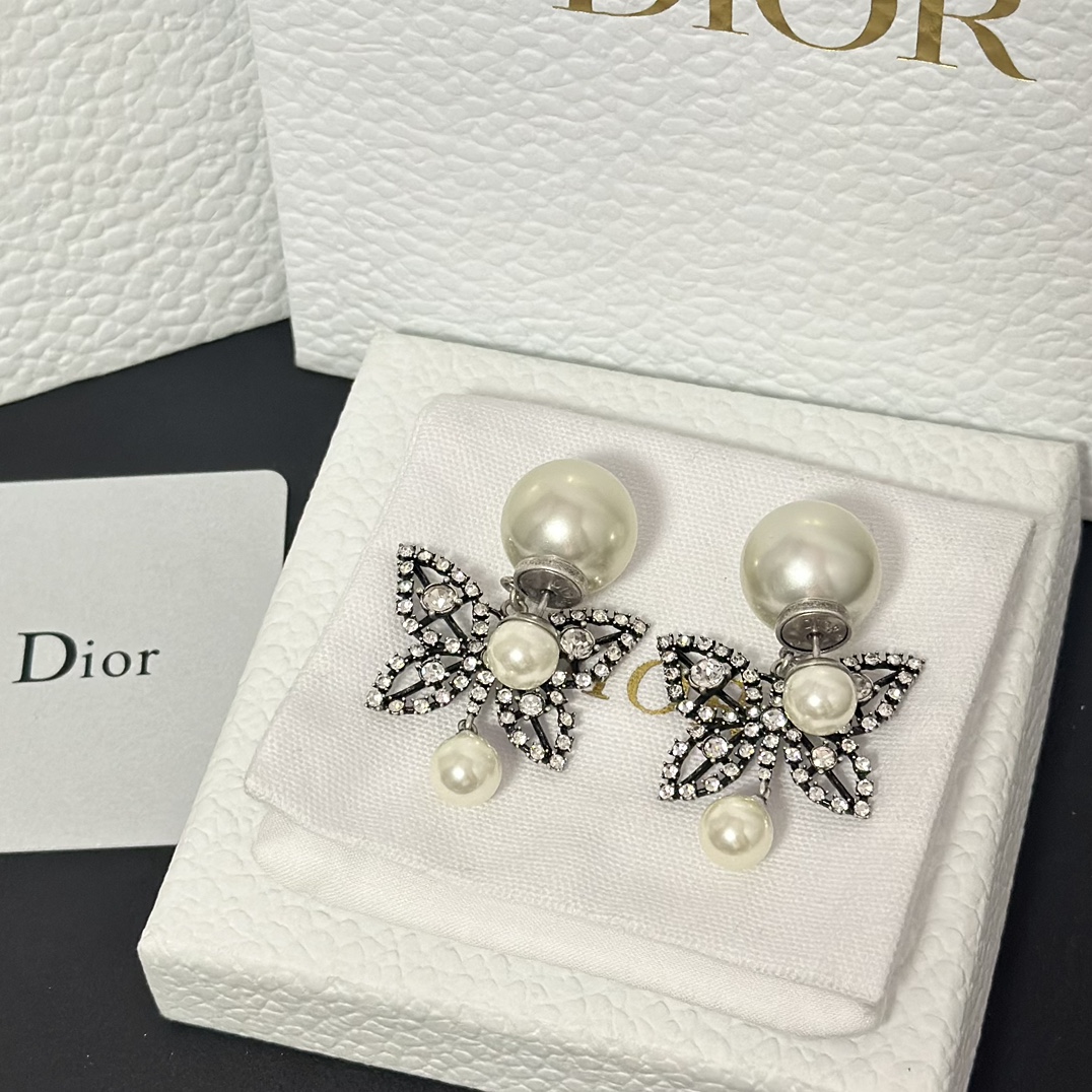 Dior Butterfly Pearl Drop Earrings - Best Replica Jewelry™
