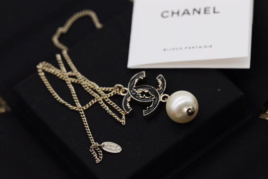 Chanel Black Double C Pearl Drop Pendant Necklace - Best Replica Jewelry™