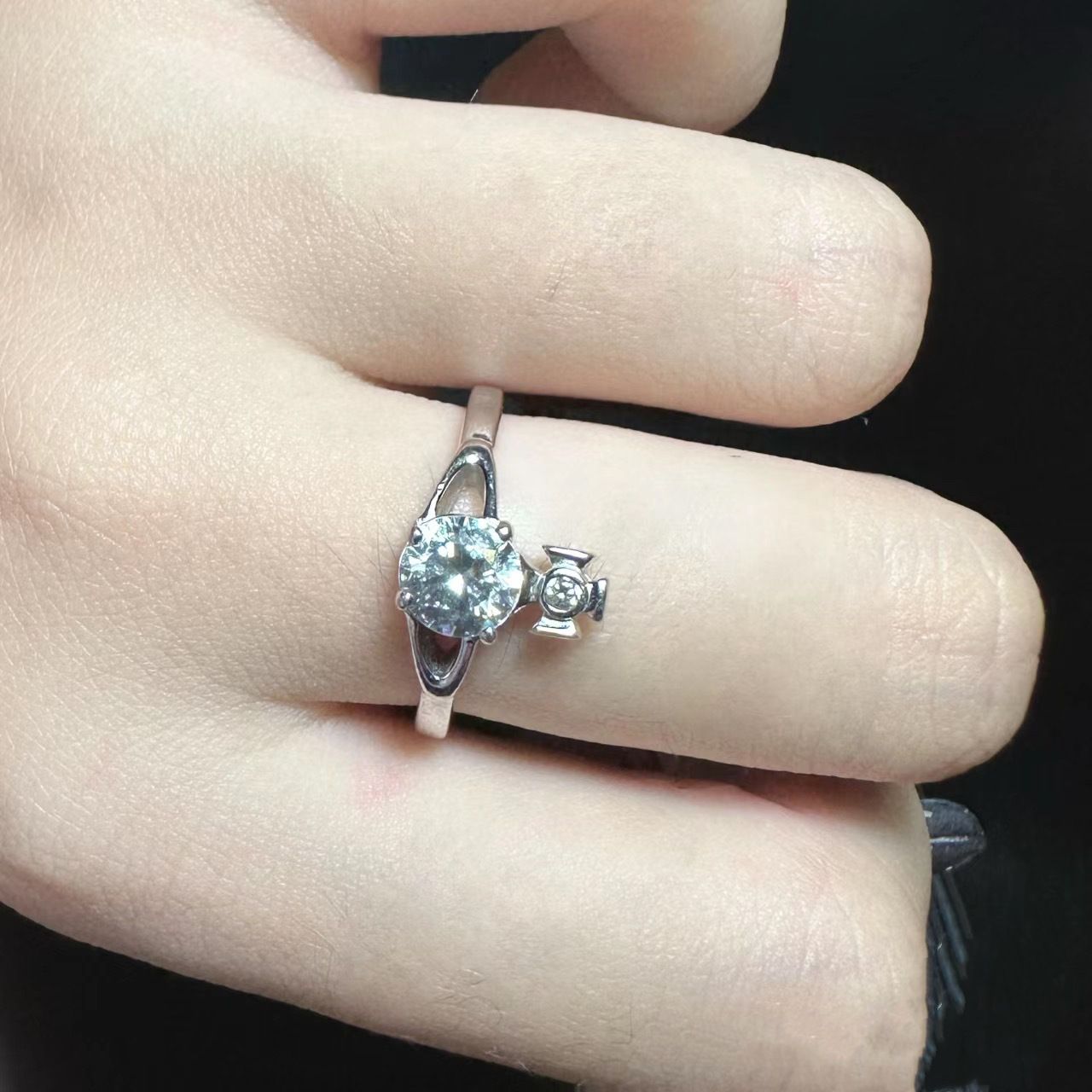 Vivienne Westwood Silver Saturn Diamond Ring - Best Replica Jewelry™