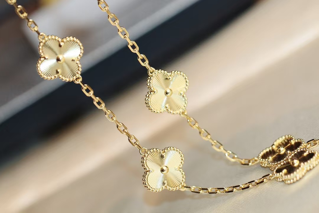 VCA Vintage Alhambra Necklace, 10 Motifs - Best Replica Jewelry™