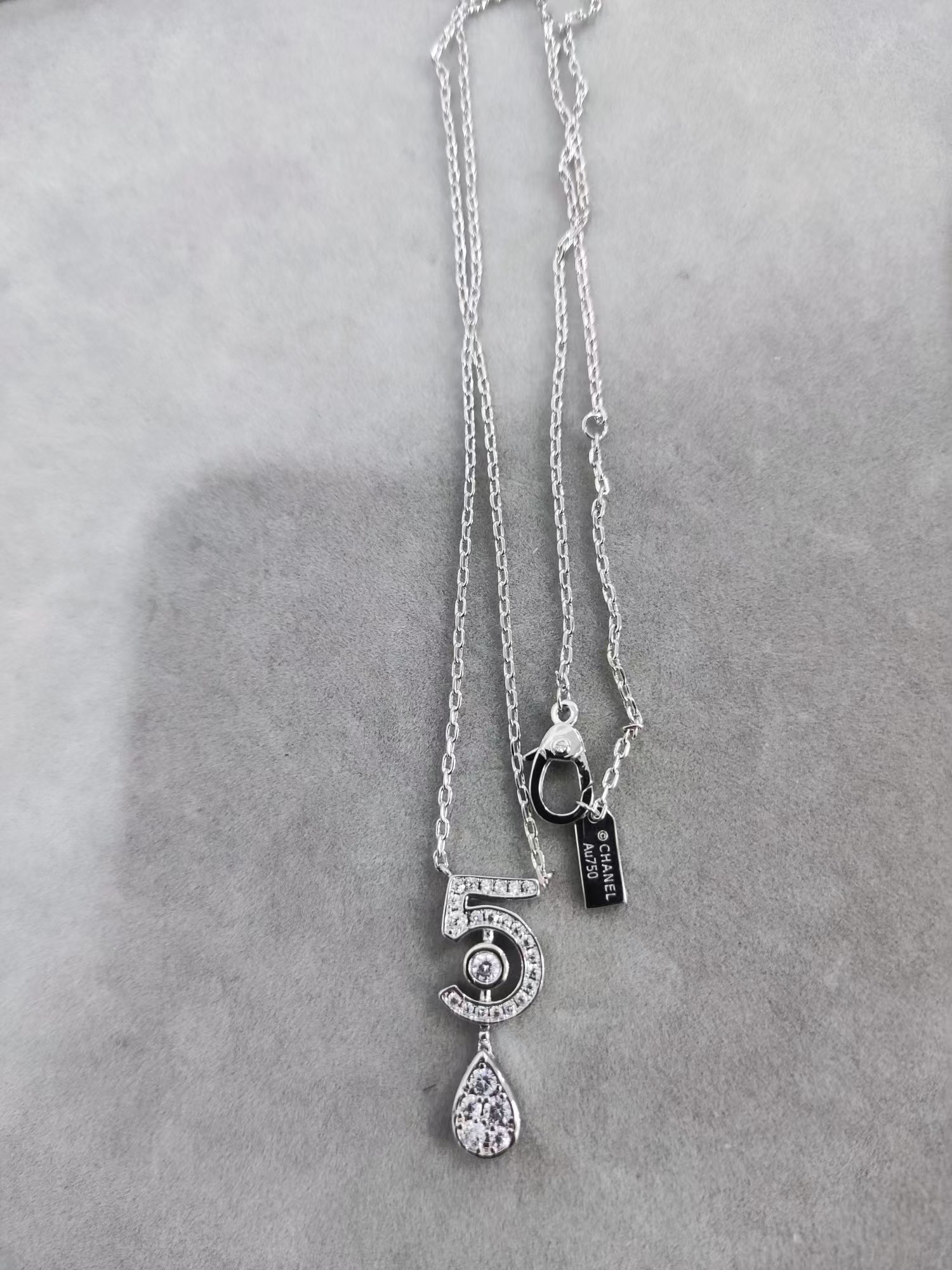 Chanel NO.5 Teardrop Pendant Necklace - Best Replica Jewelry™