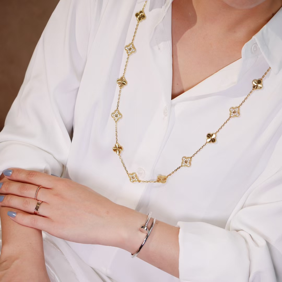 VCA Vintage Alhambra Long Necklace, 20 Motifs - Best Replica Jewelry™