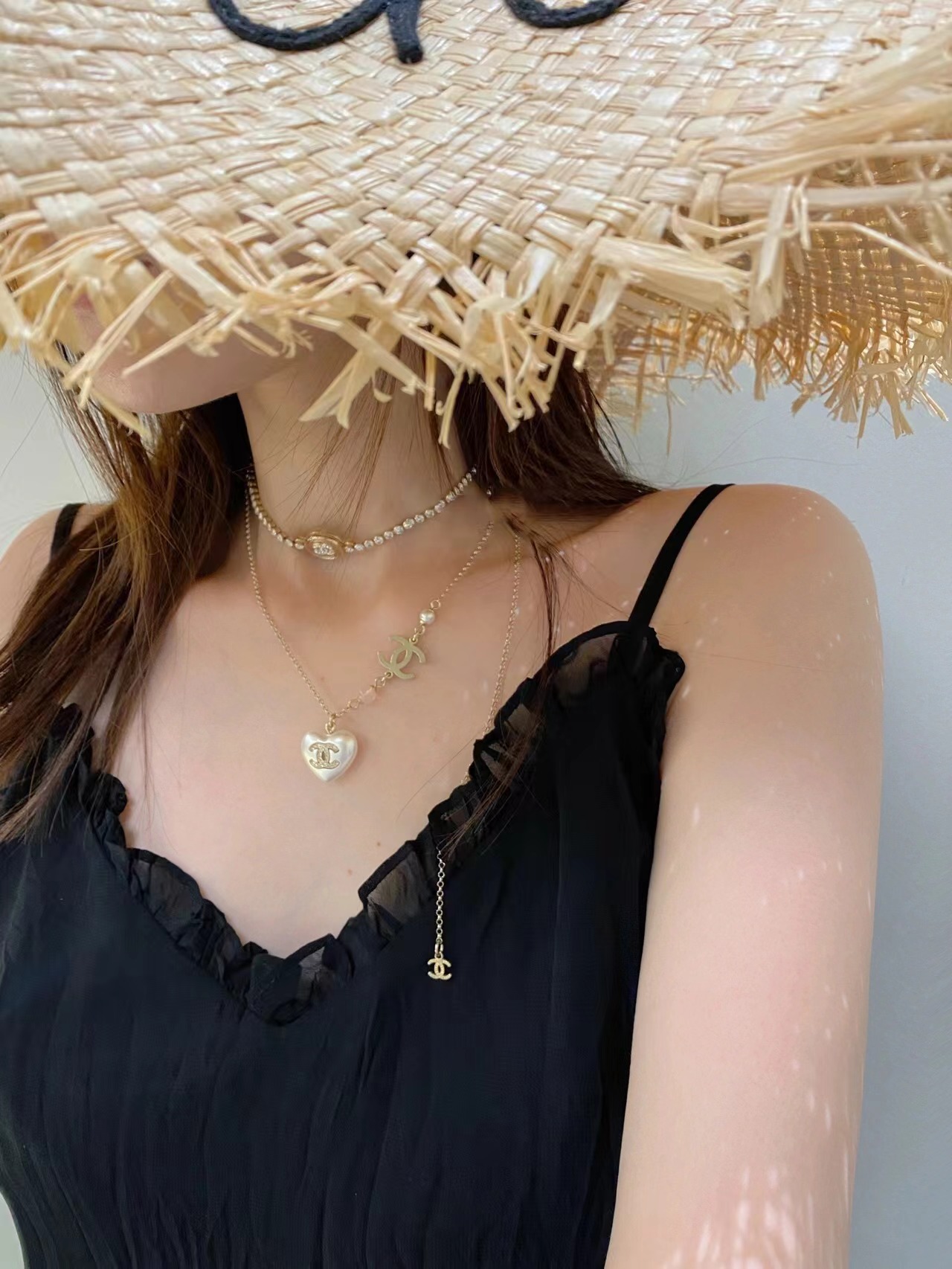 Chanel Pearl Love Heart Pendant Necklace - Best Replica Jewelry™