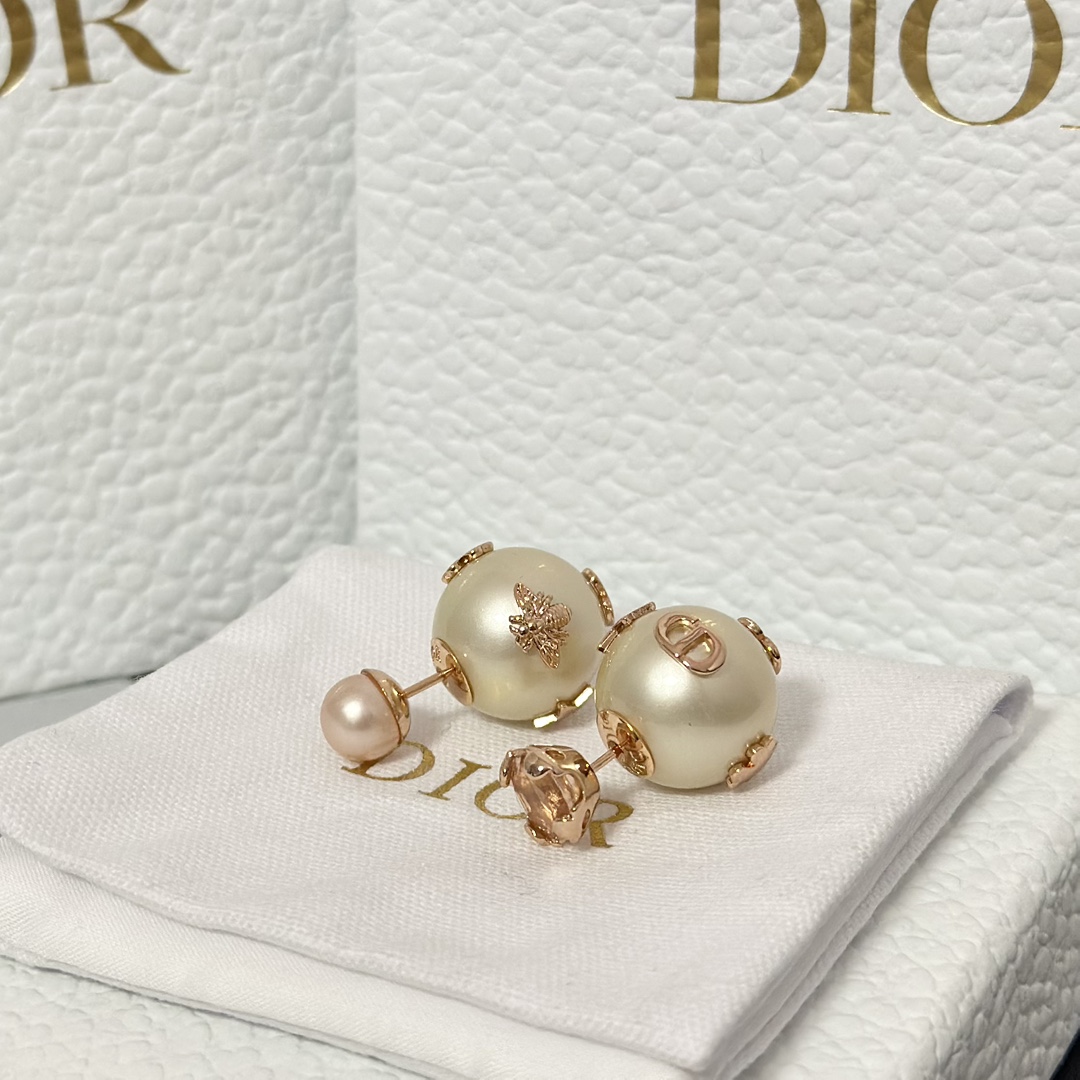 Dior New Two Pearls Stud Earrings - Best Replica Jewelry™