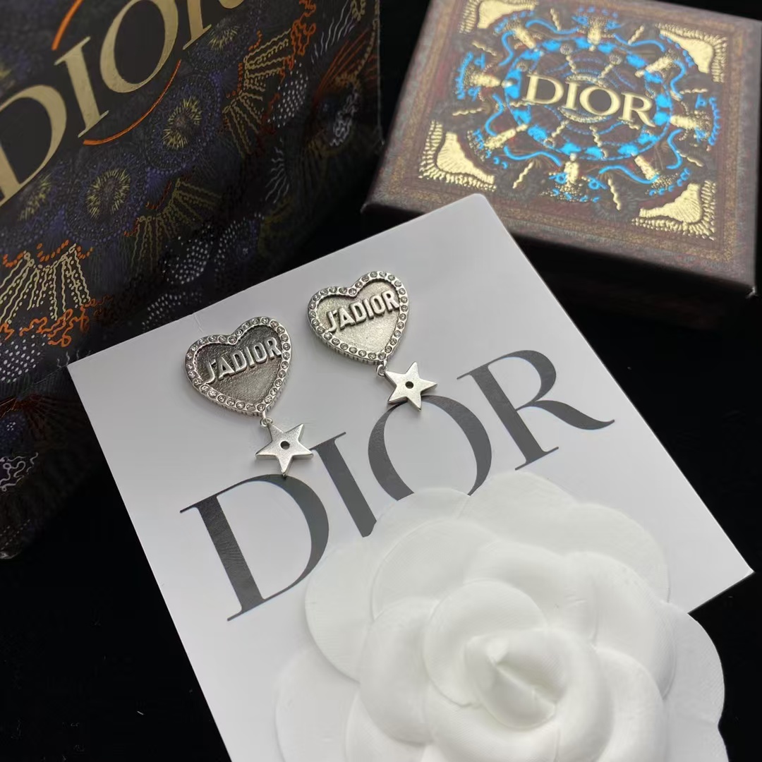 Dior JADIOR Heart with Star Drop Earrings - Best Replica Jewelry™