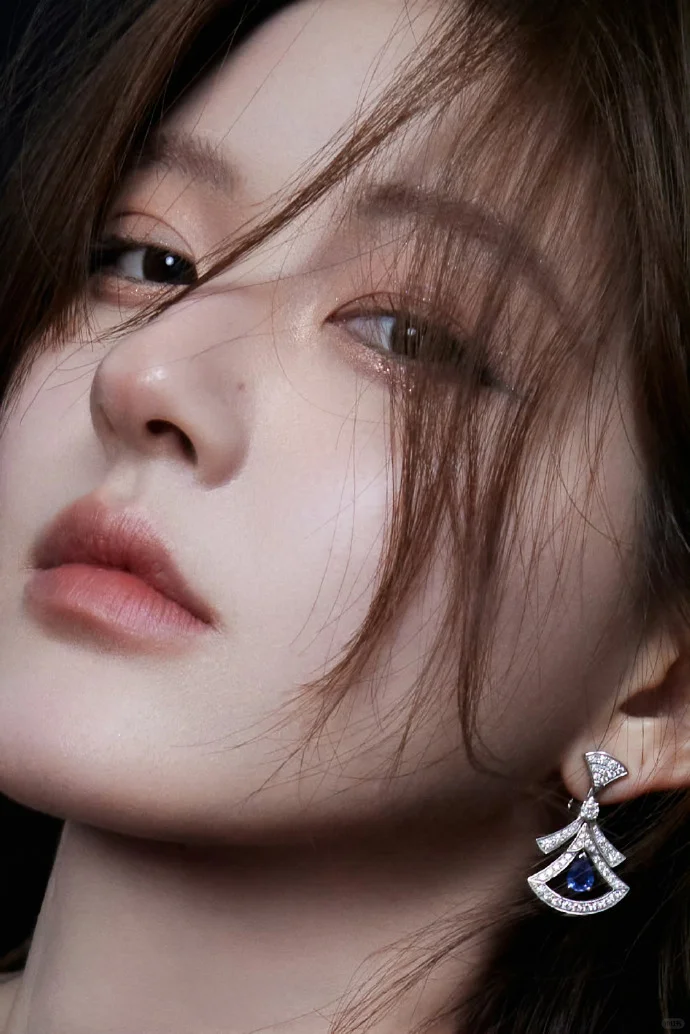 Bvlgari Divas’ Dream Earrings - Navy Teardrop Diamond - Best Replica Jewelry™