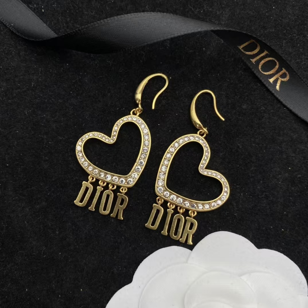 Dior Letters Heart Necklace and Earrings - Best Replica Jewelry™