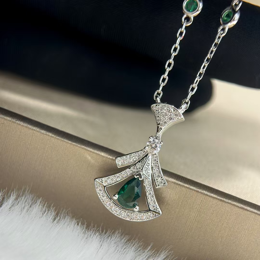 Bvlgari Divas' Dream Necklace - Best Replica Jewelry™
