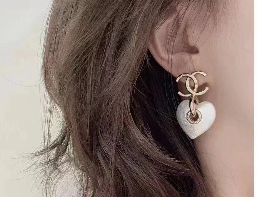 Chanel White Love Heart Double C Earrings - Best Replica Jewelry™