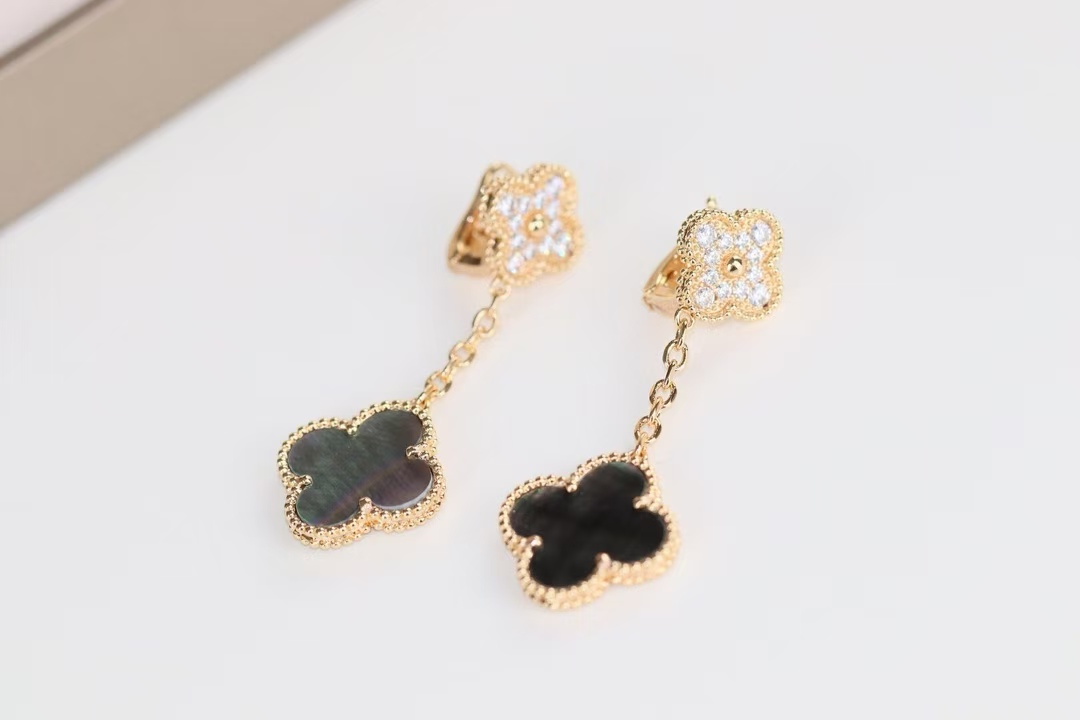 VCA Grey Mother of Pearl Magic Alhambra Earrings 2 Motifs - Best Replica Jewelry™