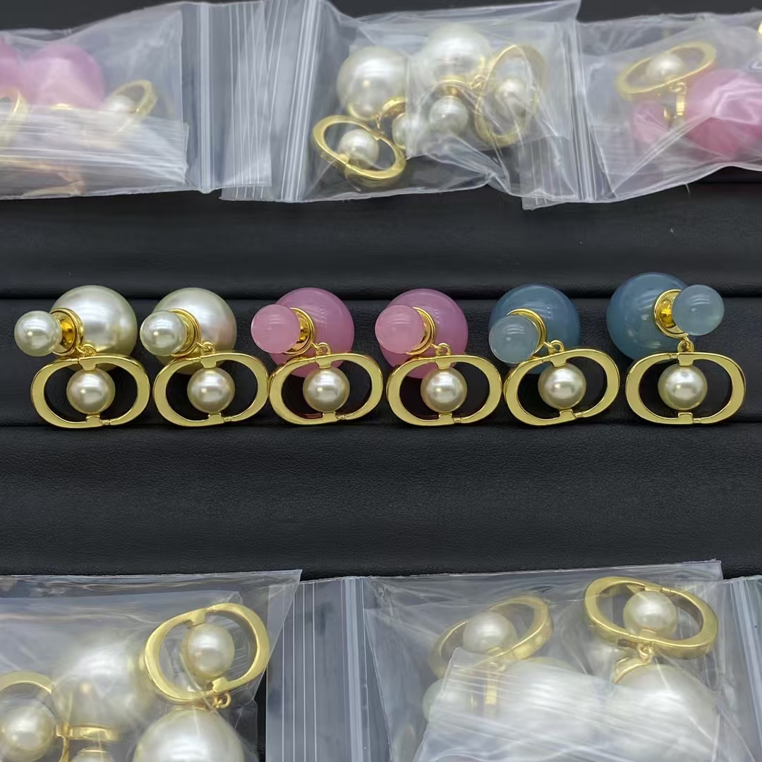 Dior Classic CD Dangle Earrings - Best Replica Jewelry™