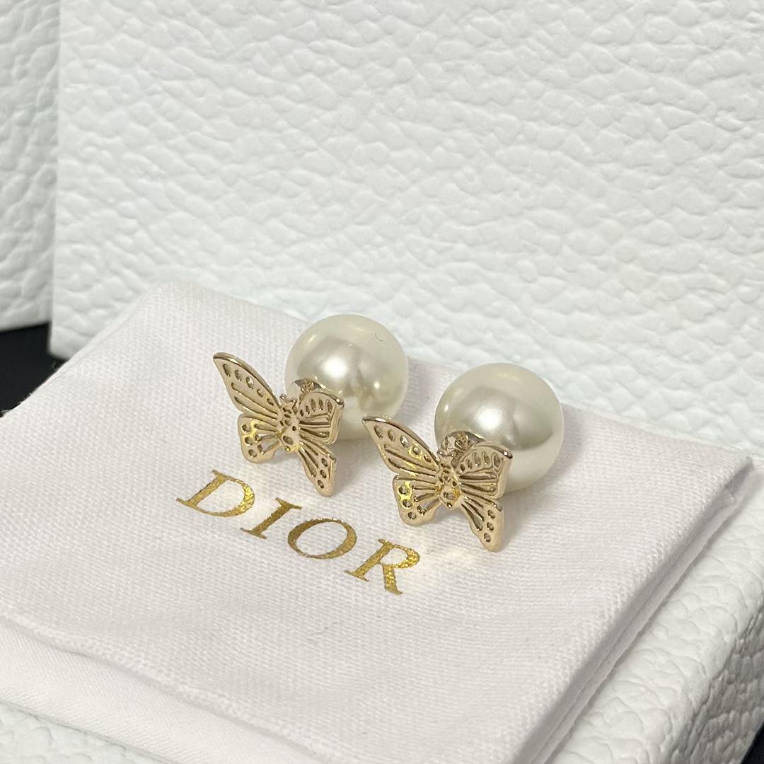 Dior Hollow Butterfly Stud Earrings - Best Replica Jewelry™